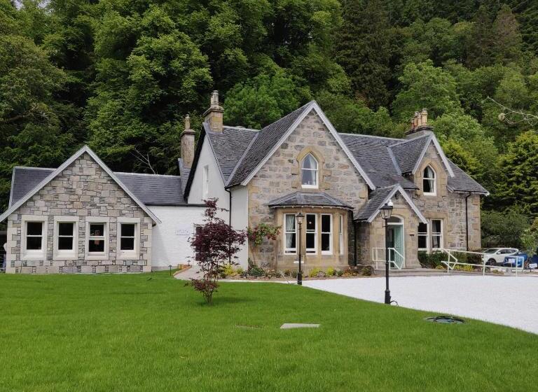 בית מלון כפרי Rokeby Manor