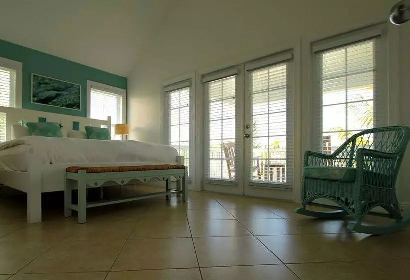 Coral Lagoon Resort Villas & Marina By Keyscaribbean