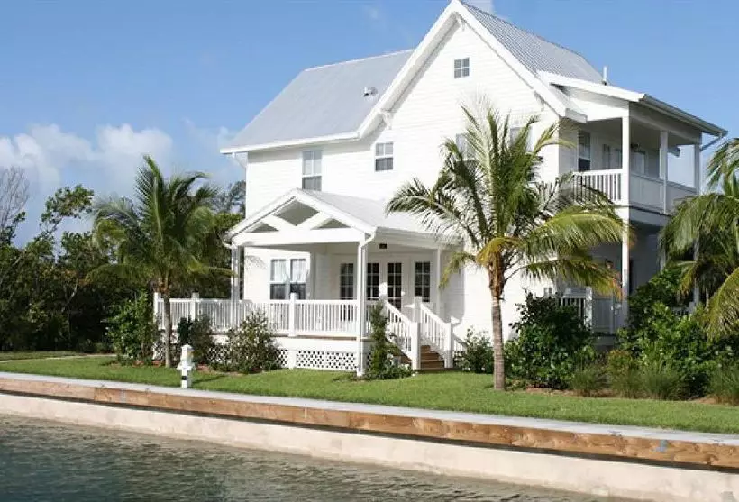 Coral Lagoon Resort Villas & Marina By Keyscaribbean