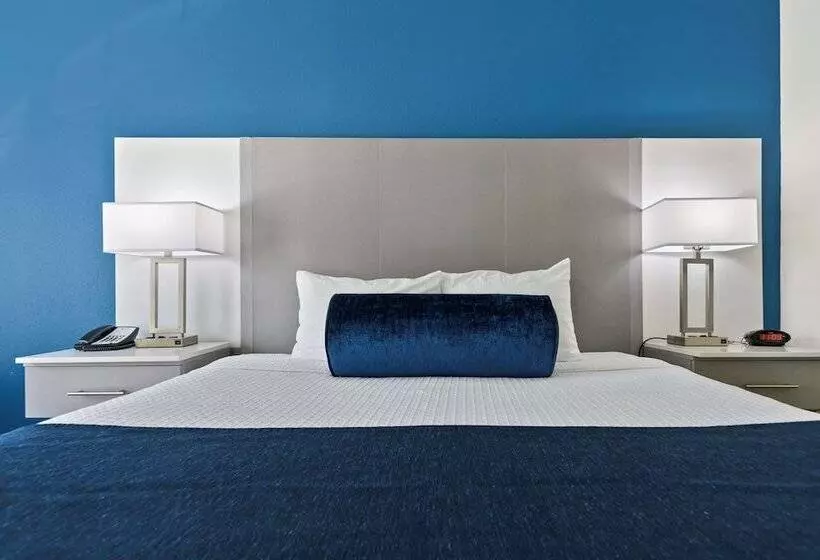 Best Western Plus Lake Lanier Gainesville Hotel & Suites