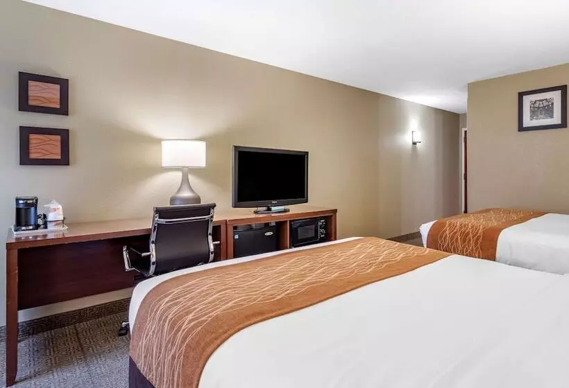 فندق Comfort Inn Biltmore West