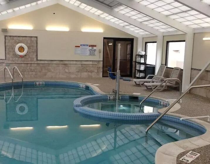 ホテル Comfort Inn & Suites