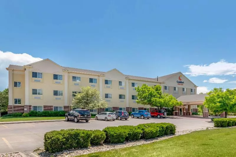 호텔 Comfort Suites Fort Collins Near University