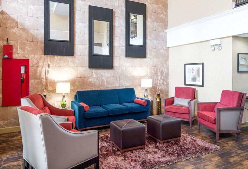 Hotel Quality Suites Irving Las Colinas