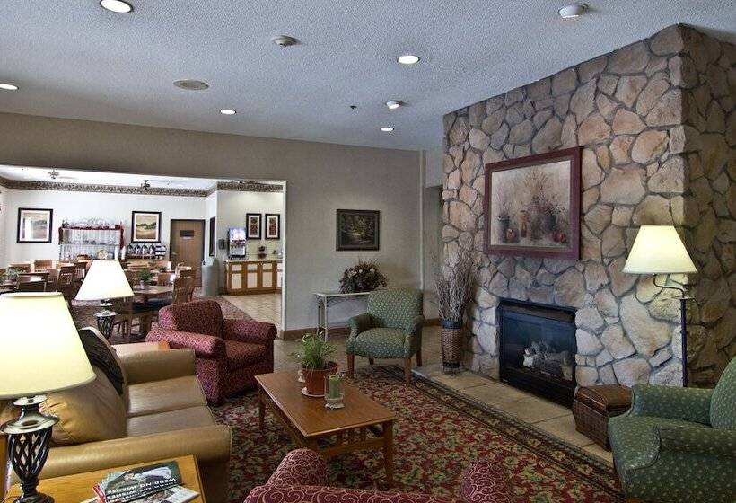 酒店 Coshocton Village Inn & Suites