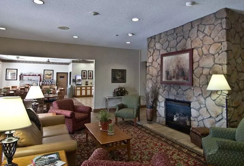 호텔 Coshocton Village Inn & Suites