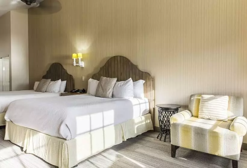 Отель Cottage Inn By The Sea