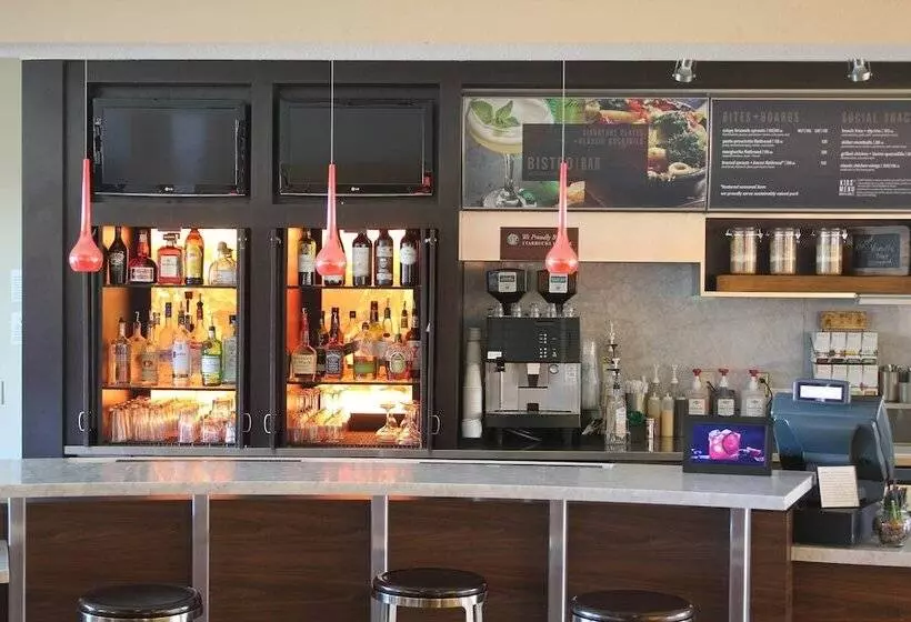 ホテル Courtyard By Marriott Vacaville