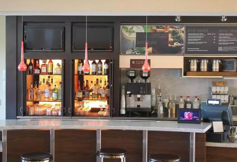 ホテル Courtyard By Marriott Vacaville