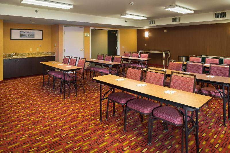 酒店 Courtyard By Marriott Vacaville