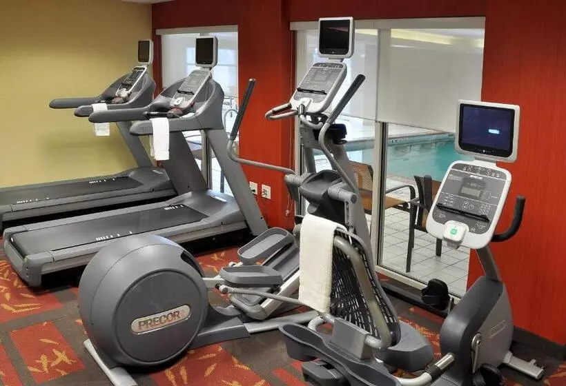 هتل Courtyard Wausau