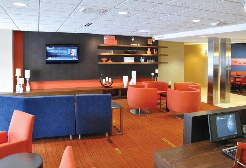 فندق Courtyard Wausau