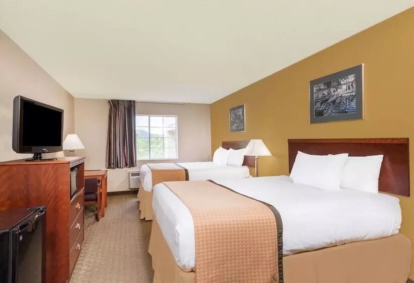 Отель Days Inn By Wyndham Norton