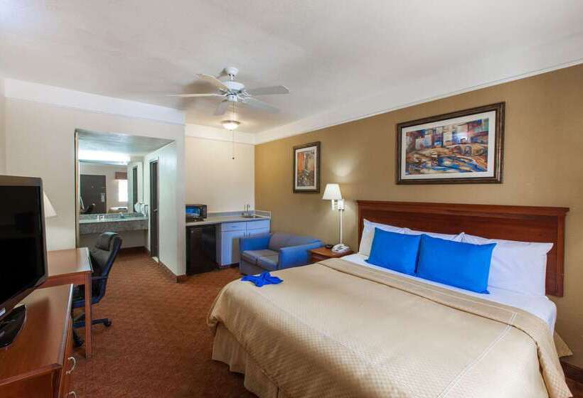 فندق Days Inn & Suites By Wyndham Webster Nasaclearlakehouston