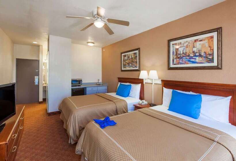 فندق Days Inn & Suites By Wyndham Webster Nasaclearlakehouston