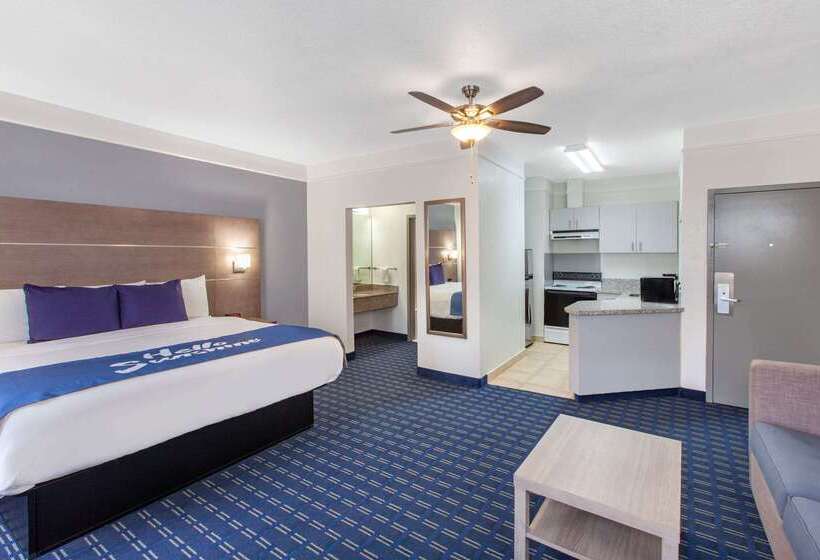 فندق Days Inn & Suites By Wyndham Webster Nasaclearlakehouston