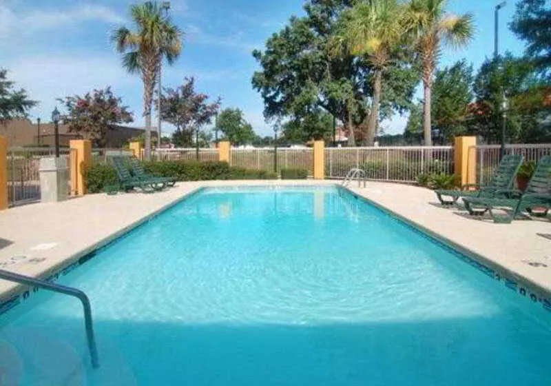 ホテル Fairview Inn & Suites Mobile