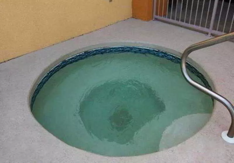 ホテル Fairview Inn & Suites Mobile