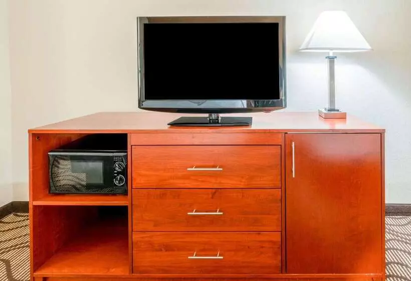 호텔 La Quinta By Wyndham Midwest City Tinker Afb