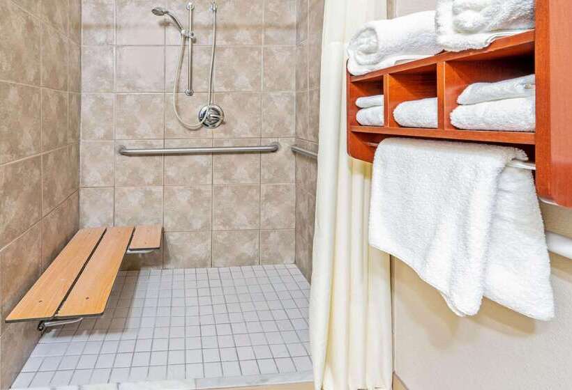 בית מלון כפרי La Quinta By Wyndham Midwest City Tinker Afb