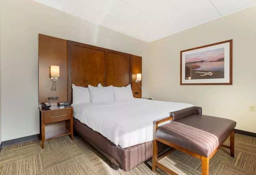 Lift Bridge Lodge, Ascend Hotel Collection