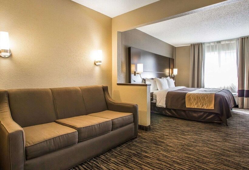 בית מלון כפרי Quality Inn