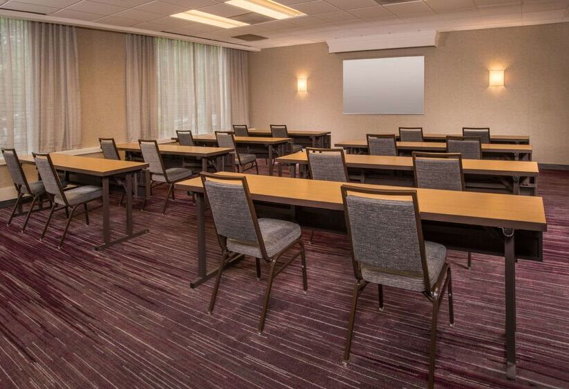 فندق Sonesta Select Arlington Rosslyn