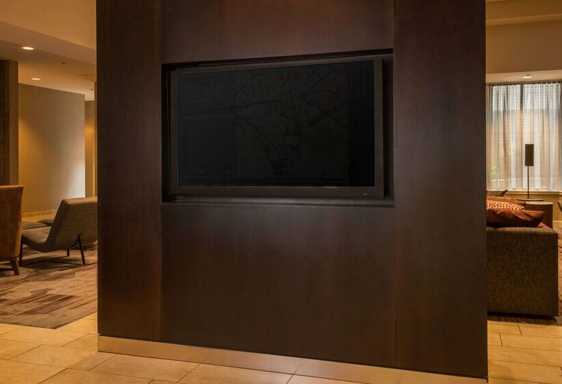 فندق Sonesta Select Arlington Rosslyn