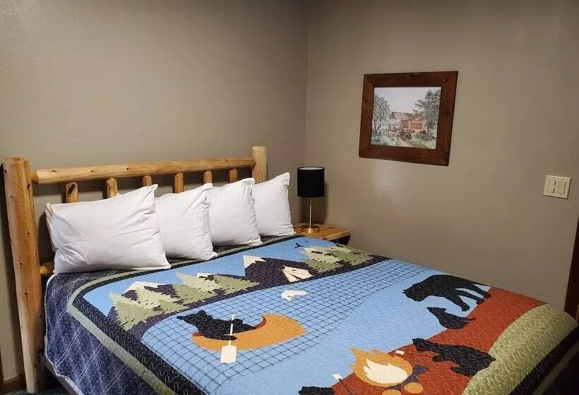 Retkeilymaja Swiftcurrent Lodge