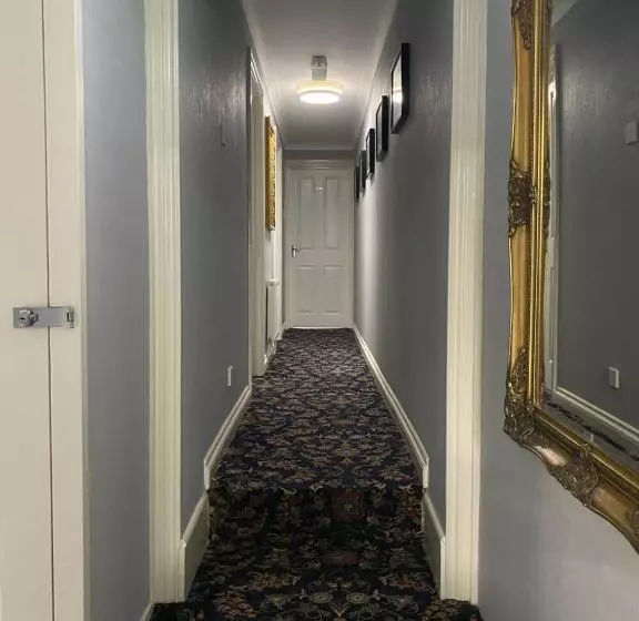 تختخواب و صبحانه Waverley Park Lodge