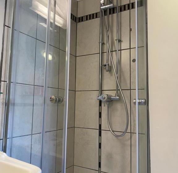 مبيت وإفطار Waverley Park Lodge