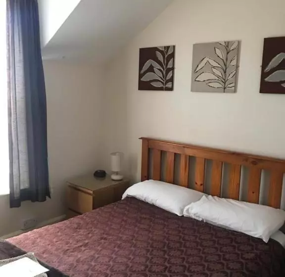 تختخواب و صبحانه Waverley Park Lodge