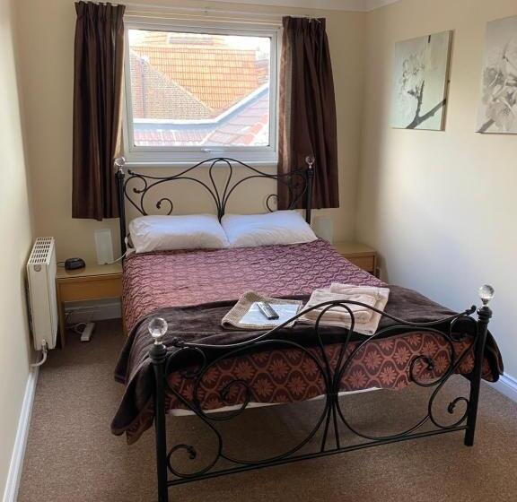 مبيت وإفطار Waverley Park Lodge