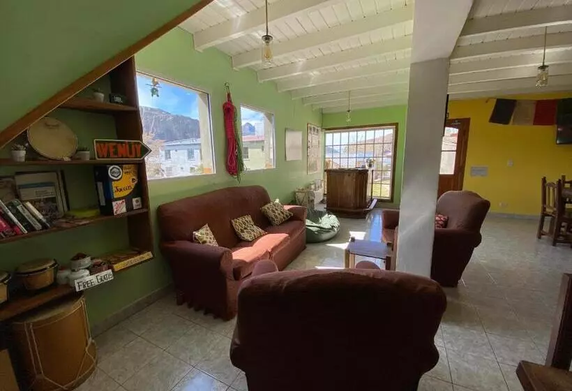 Hostel Wenuy