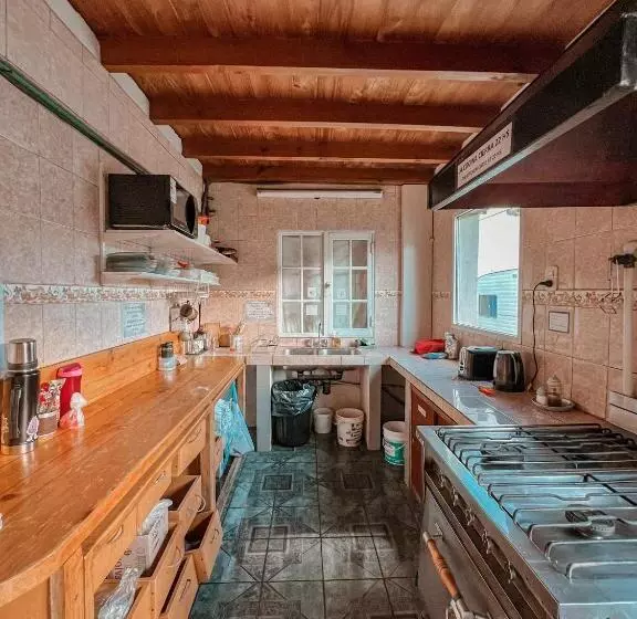 Hostel Wenuy