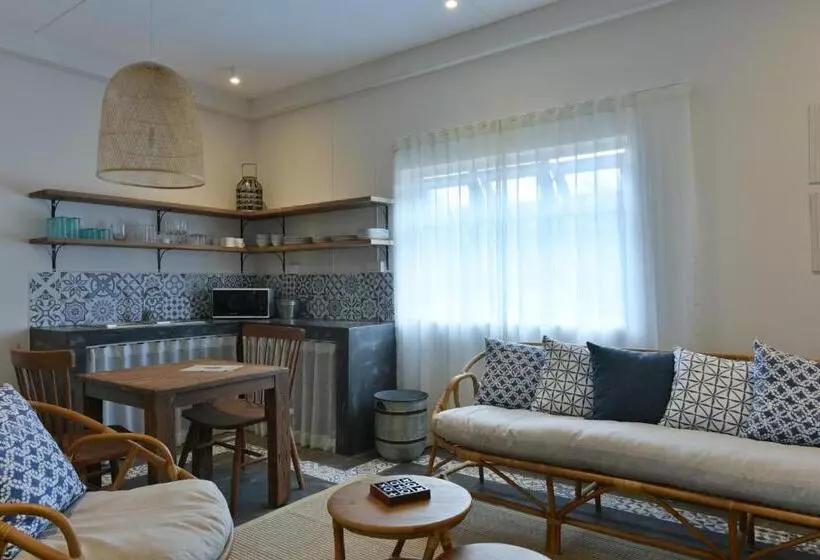 Kaz'alala Hosted B&b