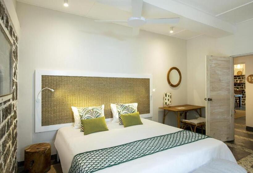 Kaz'alala Hosted B&b