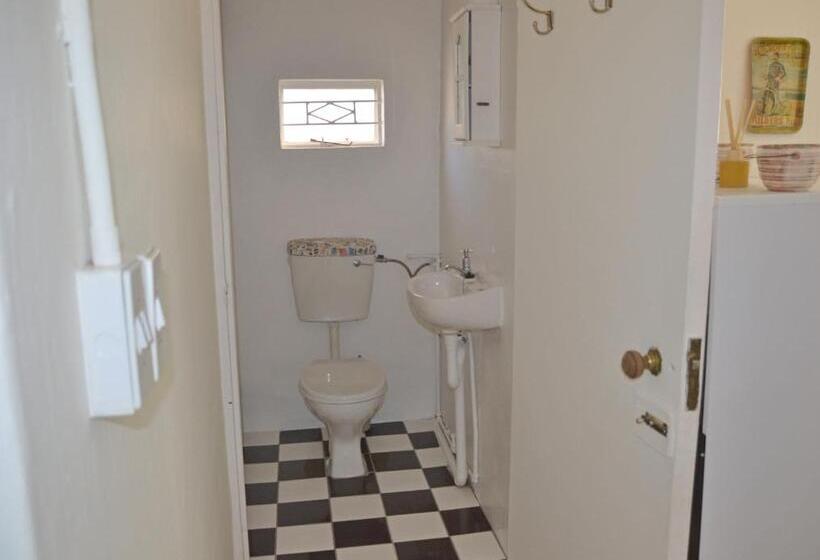 بنسيون The Lemon Tree