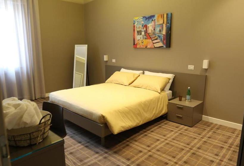 تختخواب و صبحانه Piazza Italia