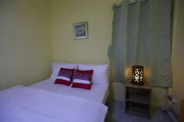 Banana Hostel Donmuang