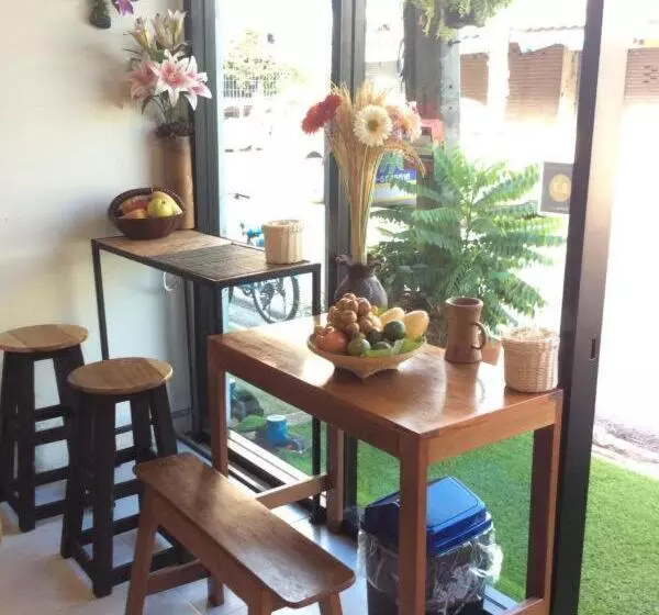 Banana Hostel Donmuang