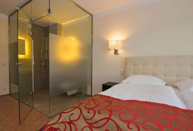 Отель Am Kurpark