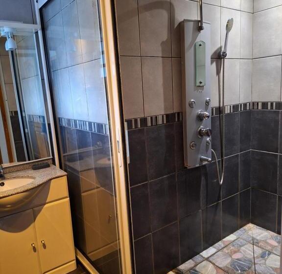 پانسیون Chez Guy Et Josiane