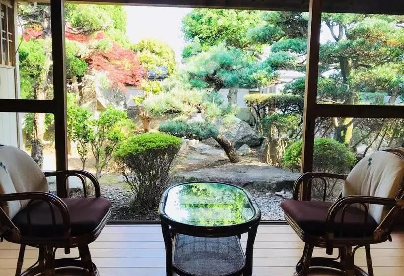 ペンション Guest House Wagaranchi Kai