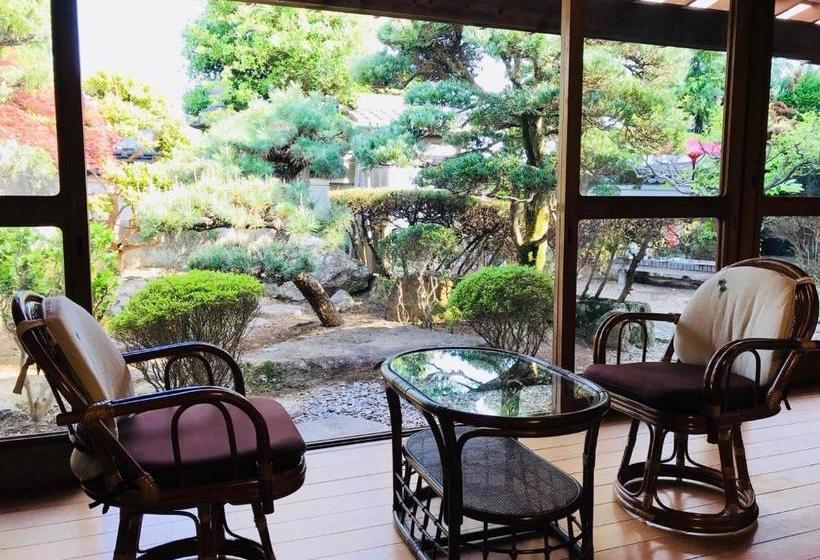 ペンション Guest House Wagaranchi Kai