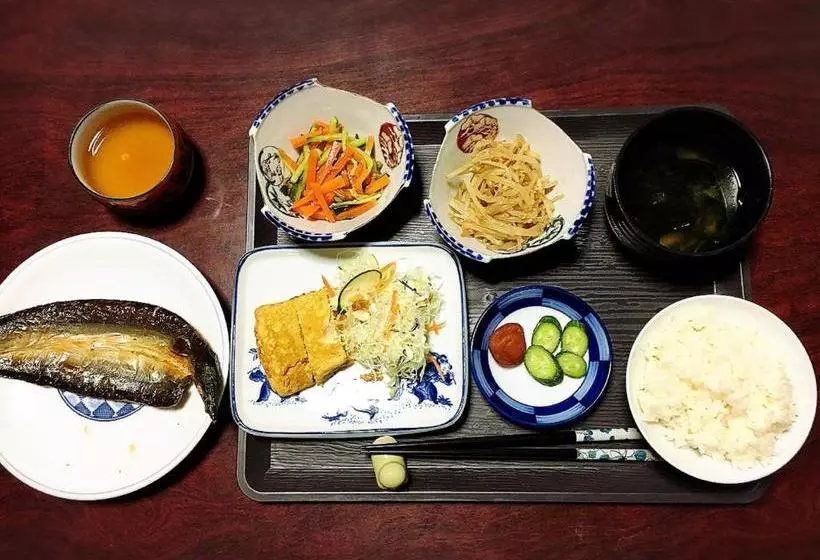 ペンション Guest House Wagaranchi Kai