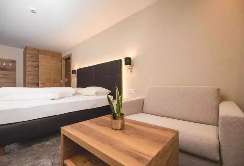 Residenz Gramaser Gmbh