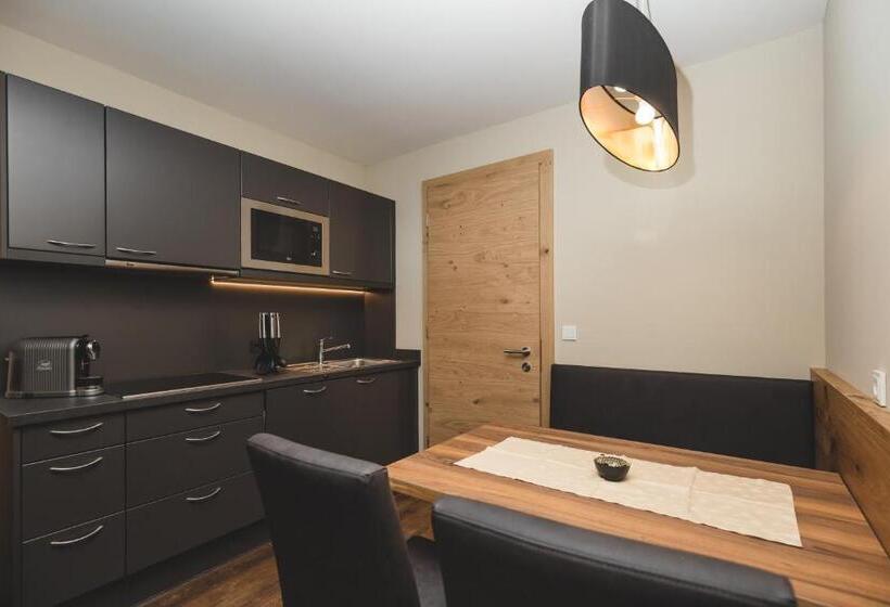 Residenz Gramaser Gmbh