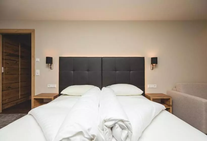 Residenz Gramaser Gmbh