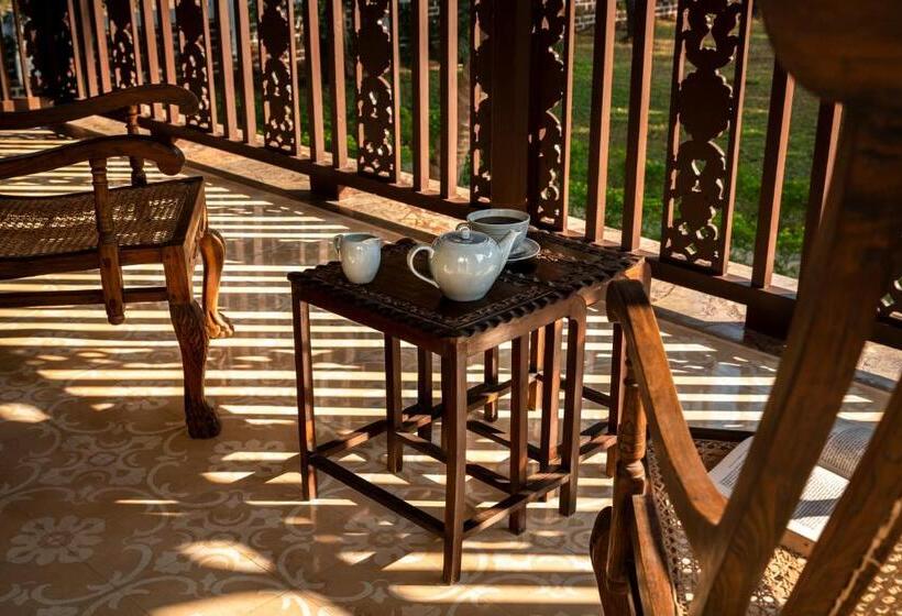 Resort The Postcard Cuelim, Goa